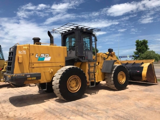 ขายรถตักล้อยาง TCM L50 รถนอกนำเข้าจากญี่ปุ่น สภาพสวยพร้อมใช้ มีVDOการทำงานครับ ขายรถตักล้อยาง TCM L50 รถนอกนำเข้าจากญี่ปุ่น สภาพสวยพร้อมใช้ มีVDOการทำงานครับ