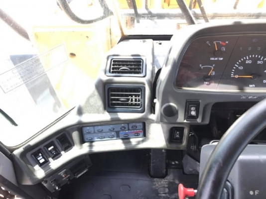 ขายรถตักล้อยาง TCM L50 รถนอกนำเข้าจากญี่ปุ่น สภาพสวยพร้อมใช้ มีVDOการทำงานครับ ขายรถตักล้อยาง TCM L50 รถนอกนำเข้าจากญี่ปุ่น สภาพสวยพร้อมใช้ มีVDOการทำงานครับ