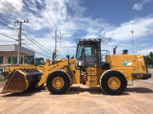 ขายรถตักล้อยาง TCM L50 รถนอกนำเข้าจากญี่ปุ่น สภาพสวยพร้อมใช้ มีVDOการทำงานครับ ขายรถตักล้อยาง TCM L50 รถนอกนำเข้าจากญี่ปุ่น สภาพสวยพร้อมใช้ มีVDOการทำงานครับ