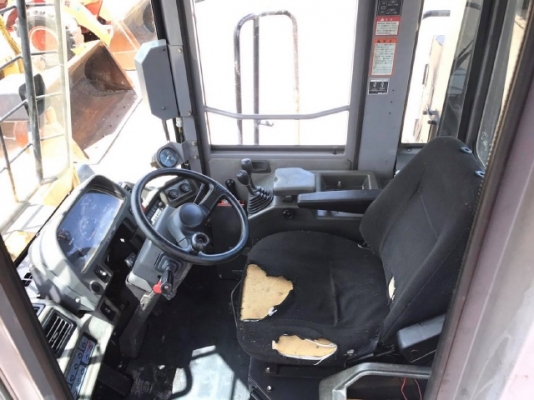 ขายรถตักล้อยาง TCM L50 รถนอกนำเข้าจากญี่ปุ่น สภาพสวยพร้อมใช้ มีVDOการทำงานครับ ขายรถตักล้อยาง TCM L50 รถนอกนำเข้าจากญี่ปุ่น สภาพสวยพร้อมใช้ มีVDOการทำงานครับ