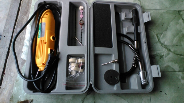 ต้องใช้ตังเลยขาย เครื่องเจียรไนยสายอ่อน 280 w ต้องใช้ตังเลยขาย เครื่องเจียรไนยสายอ่อน 280 w