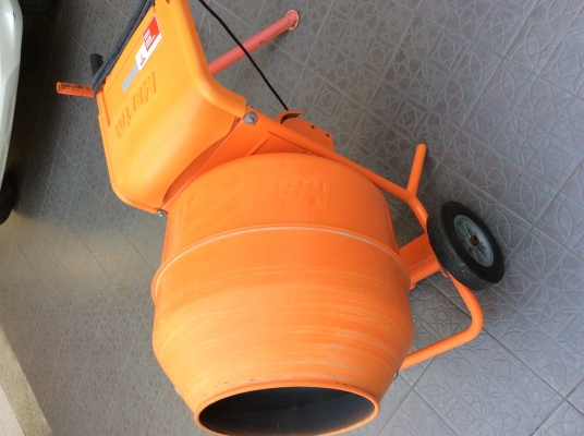 Concrete Mixer (Marton)