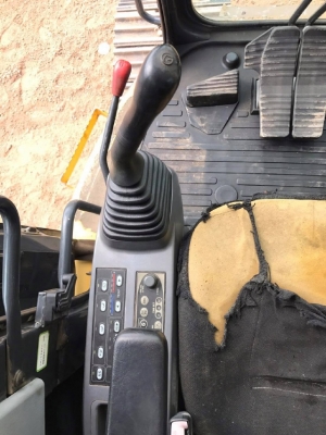 ขายรถแบคโฮ KOMATSU PC228US-3 (เทียบเท่ารุ่น 7) รถนอกนำเข้าเองจากญี่ปุ่น มีVDOการทำงานครับ