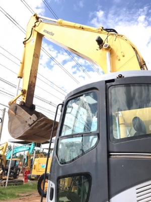 ขายรถแบคโฮ KOMATSU PC228US-3 (เทียบเท่ารุ่น 7) รถนอกนำเข้าเองจากญี่ปุ่น มีVDOการทำงานครับ