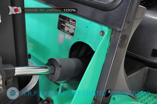 ขายรถโฟล์คลิฟท์มือสอง MITSUBISHI รุ่น FD35AT-50072 นำเข้าจากประเทศญี่ปุ่น 100\% ไม่เคยใช้งานในไทย