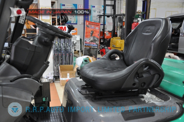 ขายรถโฟล์คลิฟท์มือสอง MITSUBISHI รุ่น FD35AT-50072 นำเข้าจากประเทศญี่ปุ่น 100\% ไม่เคยใช้งานในไทย