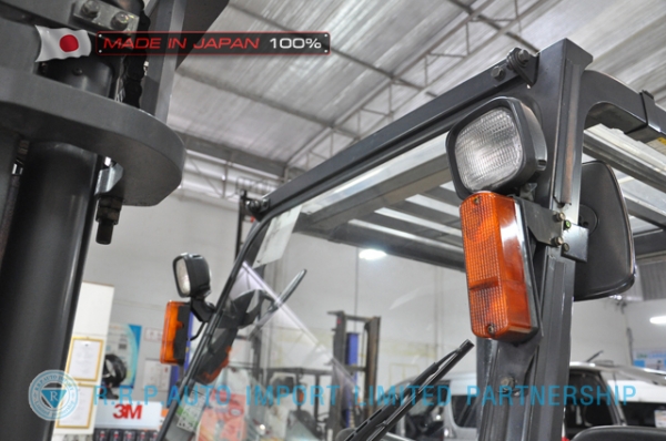 ขายรถโฟล์คลิฟท์มือสอง MITSUBISHI รุ่น FD35AT-50072 นำเข้าจากประเทศญี่ปุ่น 100\% ไม่เคยใช้งานในไทย