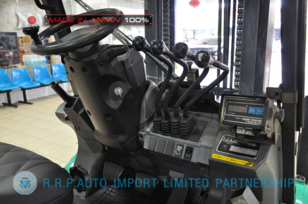 ขายรถโฟล์คลิฟท์มือสอง MITSUBISHI รุ่น FD35AT-50072 นำเข้าจากประเทศญี่ปุ่น 100\% ไม่เคยใช้งานในไทย
