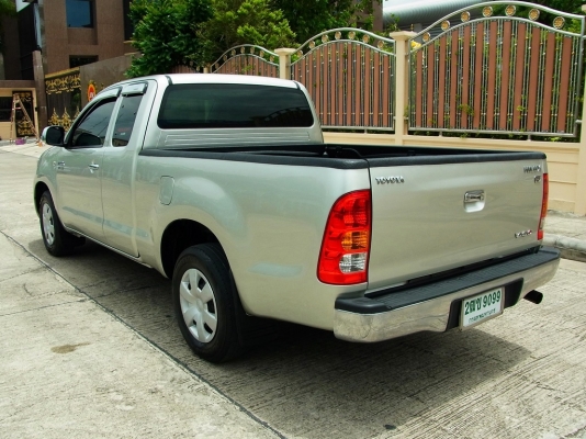 TOYOTA HILUX VIGO 2.7 VVT-i SMART CAB