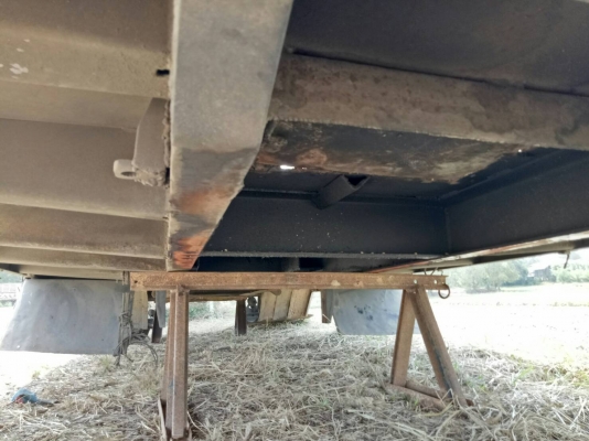 ขายกระบะดั้มพ์ตามสภาพ สนใจติดต่อ 083-9628875,082-1698998