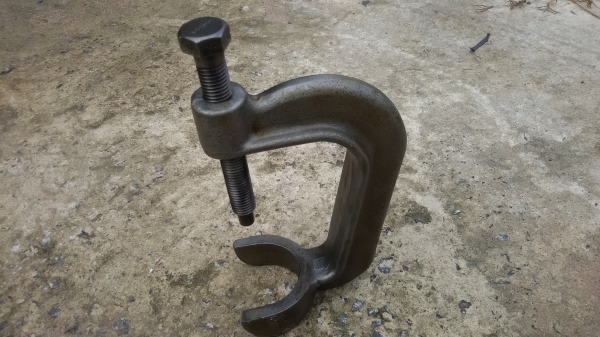 เหล็กถอดพวงมาลัยU.S.A. รุ่นเก่า 70 กว่าปี เหล็กถอดพวงมาลัยU.S.A. รุ่นเก่า 70 กว่าปี