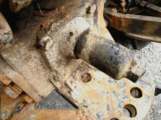 แชมป์ MX6055 4 WD ใบมีดดันหน้า ผานหลัง เครื่องดี เกียร์ดี ขายตามสภาพ แชมป์ MX6055 4 WD ใบมีดดันหน้า ผานหลัง เครื่องดี เกียร์ดี ขายตามสภาพ