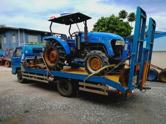 แชมป์ MX6055 4 WD ใบมีดดันหน้า ผานหลัง เครื่องดี เกียร์ดี ขายตามสภาพ
