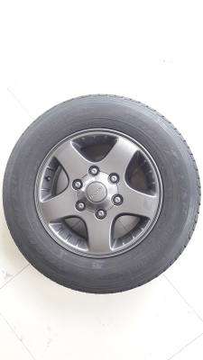 ล้อISUZU ขอบ15 สีกัล ยางปี15  4 ล้อ