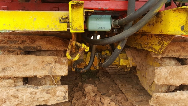 ขายรถเกี่ยวข้าวเกษตรพัฒนา ช้างน้อยเครื่องHINO 150TURBO พร้อมรถลากสาลี่สะพาน ไฮโดรลิกซ์