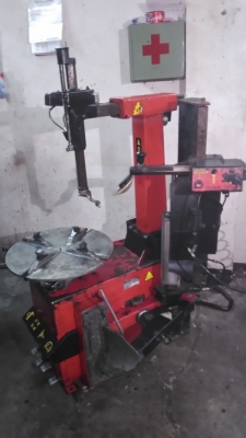 **ขายถูกๆ เครื่องถอดยางมือสองจากญี่ปุ่น** CORCHI A2010 ระบบลม(ไม่ต้องใช้ไฟฟ้า) ทดสอบเรียบร้อย ทุกระบบทำงานได้ดีมาก พร้อมใช้งานครับ