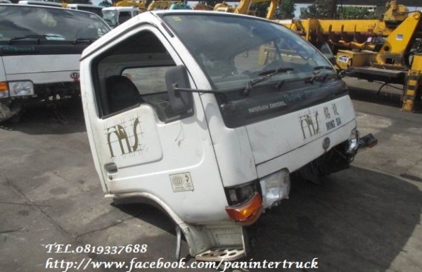 SALE* สินค้าเก่านอก หัวเก๋งรถบรรทุก 6 ล้อกลาง /CABIN NISSAN รุ่น :PU41H4 (มีขาหลัง/รุ่นยกหัวได้/มีเฉพาะหัวเก๋ง) ราคาเพียง 19,900 บาท สนใจรีบติดต่อ 0819337688