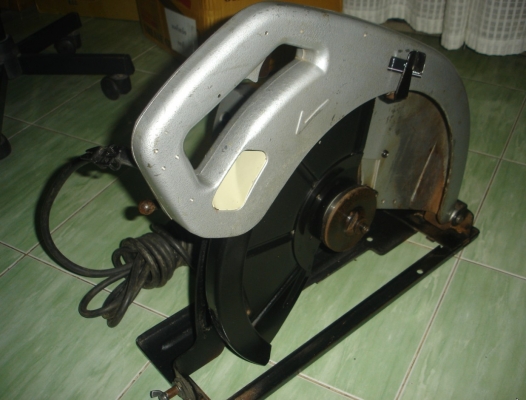 ขายเลื่อยวงเดือน 16 นิ้ว makita รุ่น 5402 (1,750w.) มีใบใหม่ให้พร้อมใช้