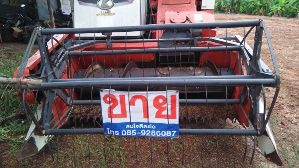 ขายรถเกี่ยวคูโบต้า DC60