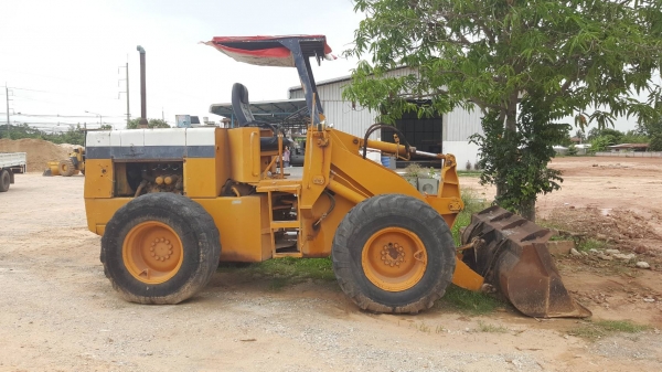 ขาย รถตัก KOMATSU 510 กรองคู่ เอวอ่อน สภาพดีพร้อมใช้งาน เครื่องดี ปั้มดี เกียร์ดี ยางไม่สวย 2 เส้น ราคาต่อรองได้ครับ