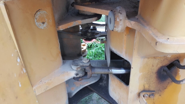 ขาย รถตัก KOMATSU 510 กรองคู่ เอวอ่อน สภาพดีพร้อมใช้งาน เครื่องดี ปั้มดี เกียร์ดี ยางไม่สวย 2 เส้น ราคาต่อรองได้ครับ