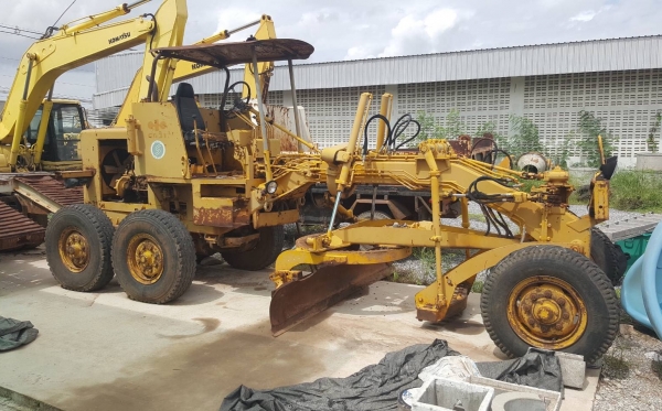 ขาย รถเกรด KOMATSU GD31RC-3A เครื่องดี ปั้มดี ระบบไฮดรอริคใช้งานได้ทุกระบบ เอกสารใบซื้อขาย ราคาคุยกันได้ครับ
