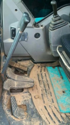 KOBELCO SK200 MARK 6 YN07