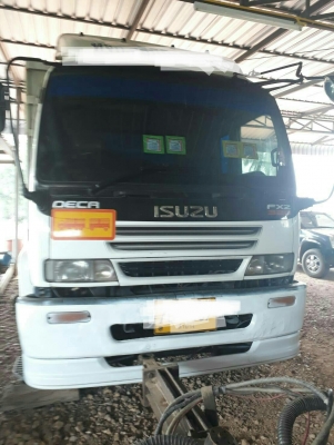 ขายIsuzu 270วางเครื่องp11 320hpแม่ลูกสามมิตร สภาพพร้อมใช้ ติดต่อคุณอ๊อฟพิจิตร086-737-9991