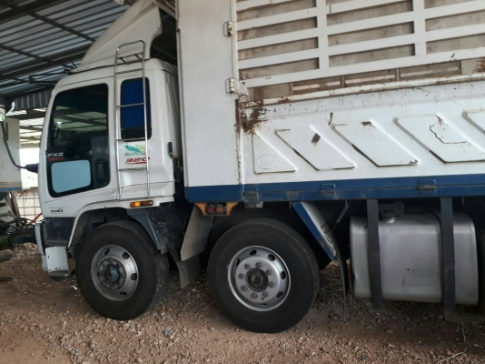 ขายIsuzu 270วางเครื่องp11 320hpแม่ลูกสามมิตร สภาพพร้อมใช้ ติดต่อคุณอ๊อฟพิจิตร086-737-9991
