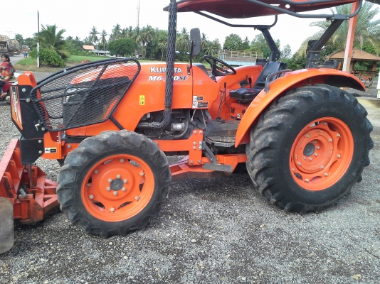 ขาย แทรกเตอร์ KUBOTA M6040 ถูกๆ สวยๆ