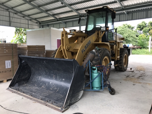 ขายรถตัก และรถแบคโฮ มือหนึ่ง ราคาดี