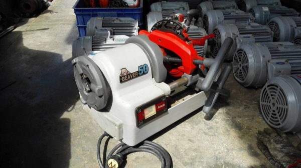 ** SOLD ** เครื่องต้าปเกลียวญี่ปุ่น Asada BEAVER 50 ขนาด 1/4"- 2" รุ่นออโต้ สภาพ 97\% เจ้าของเดิมใช้เดือนเดียว!! ** SOLD ** เครื่องต้าปเกลียวญี่ปุ่น Asada BEAVER 50 ขนาด 1/4"- 2" รุ่นออโต้ สภาพ 97\% เจ้าของเดิมใช้เดือนเดียว!!