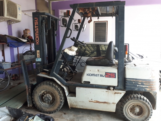 komatsu 2.5 t 093-3289829