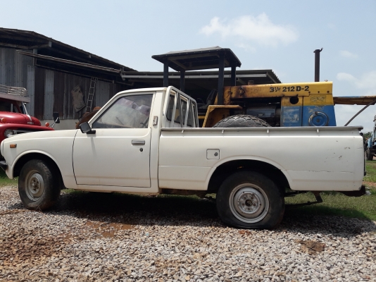 รถกระบะ TOYOTA  RN25