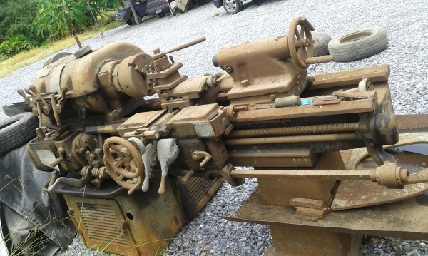 ขายครับเครื่องกลึงรุ่นเก่ามากๆ