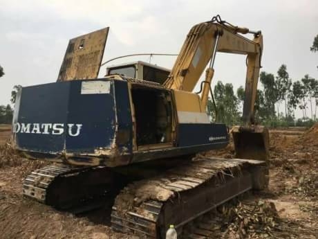 KOMATSU PC 200-5