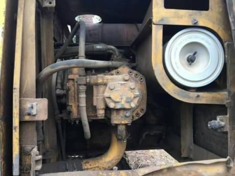 KOMATSU PC 200-5