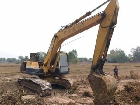 KOMATSU PC 200-5