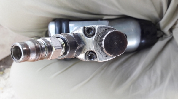 บล็อกลม ขนาด4หุน บล็อกลม ขนาด4หุน