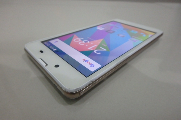 i-mobile i-style 712 สีขาว ไอโมบาย สภาพดี มีที่ชาร์ท ส่งฟรี