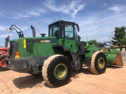 ขายรถตักล้อยาง KOMATSU WA320-6 ปี 2013 รถนอกนำเข้าจากญี่ปุ่น สภาพสวยพร้อมใช้ มีVDOการทำงานครับ