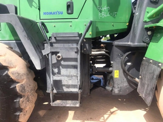 ขายรถตักล้อยาง KOMATSU WA320-6 ปี 2013 รถนอกนำเข้าจากญี่ปุ่น สภาพสวยพร้อมใช้ มีVDOการทำงานครับ