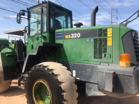 ขายรถตักล้อยาง KOMATSU WA320-6 ปี 2013 รถนอกนำเข้าจากญี่ปุ่น สภาพสวยพร้อมใช้ มีVDOการทำงานครับ