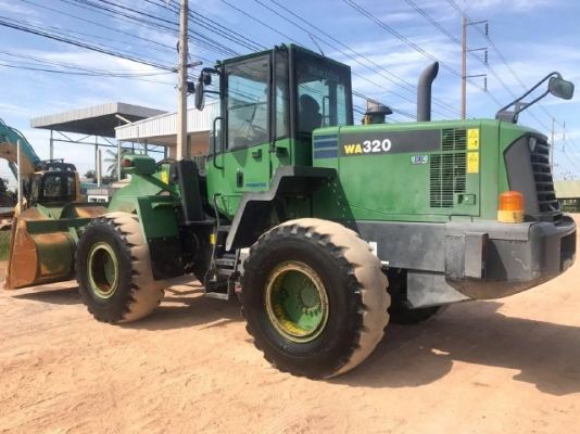 ขายรถตักล้อยาง KOMATSU WA320-6 ปี 2013 รถนอกนำเข้าจากญี่ปุ่น สภาพสวยพร้อมใช้ มีVDOการทำงานครับ