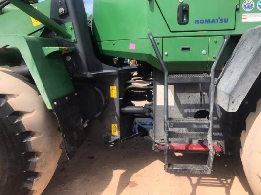 ขายรถตักล้อยาง KOMATSU WA320-6 ปี 2013 รถนอกนำเข้าจากญี่ปุ่น สภาพสวยพร้อมใช้ มีVDOการทำงานครับ