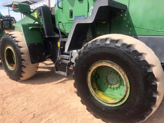 ขายรถตักล้อยาง KOMATSU WA320-6 ปี 2013 รถนอกนำเข้าจากญี่ปุ่น สภาพสวยพร้อมใช้ มีVDOการทำงานครับ