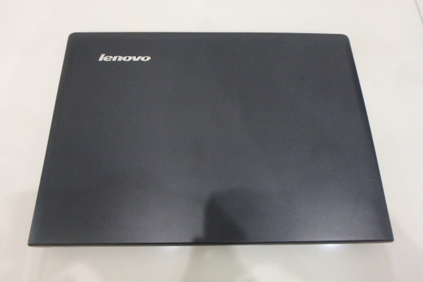 โน้ตบุ๊ค Lenovo G40-70 ระบบ Core i3-4005U 1.7GHz Ram4G HDD500GB การ์ดจอ Radeon M230 กระเป๋า ที่ชาร์ท สภาพใหม่