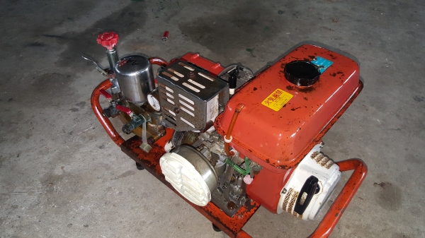 ปั้มแรงดัน  3 สูบ 6 หุน  เทสแล้วพร้อมใช้งาน สอบถามได้ต่อรองได้ขายได้ขาย