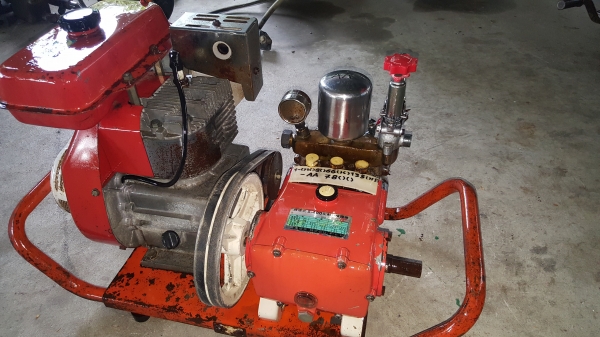 ปั้มแรงดัน  3 สูบ 6 หุน  เทสแล้วพร้อมใช้งาน สอบถามได้ต่อรองได้ขายได้ขาย