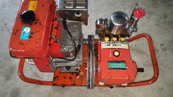 ปั้มแรงดัน  3 สูบ 6 หุน  เทสแล้วพร้อมใช้งาน สอบถามได้ต่อรองได้ขายได้ขาย